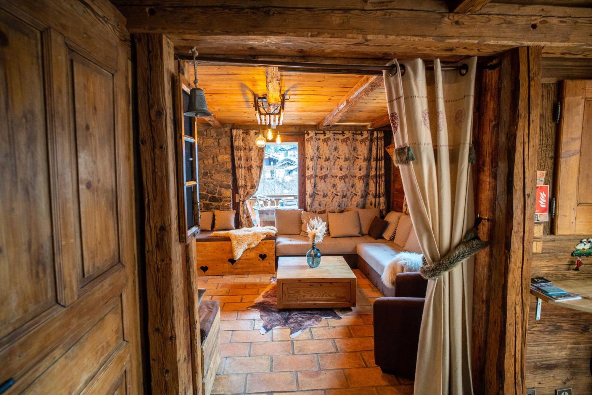 Savoya Lodges Chatel Exterior photo